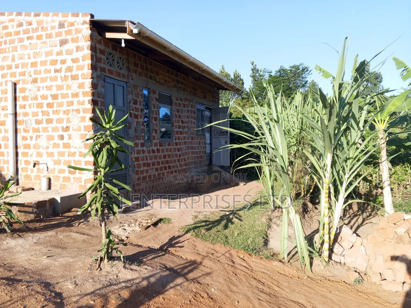 1bdrm Townhouse/Terrace in Bukananga Road, Mityana TC for sale