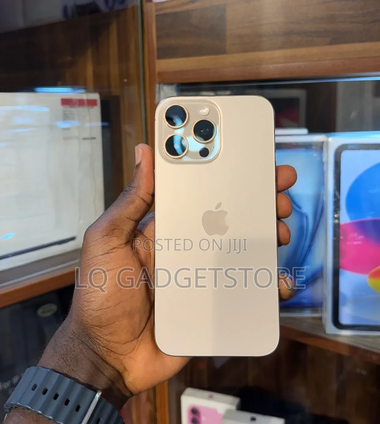 Apple iPhone 16 Pro Max 512 GB Gold