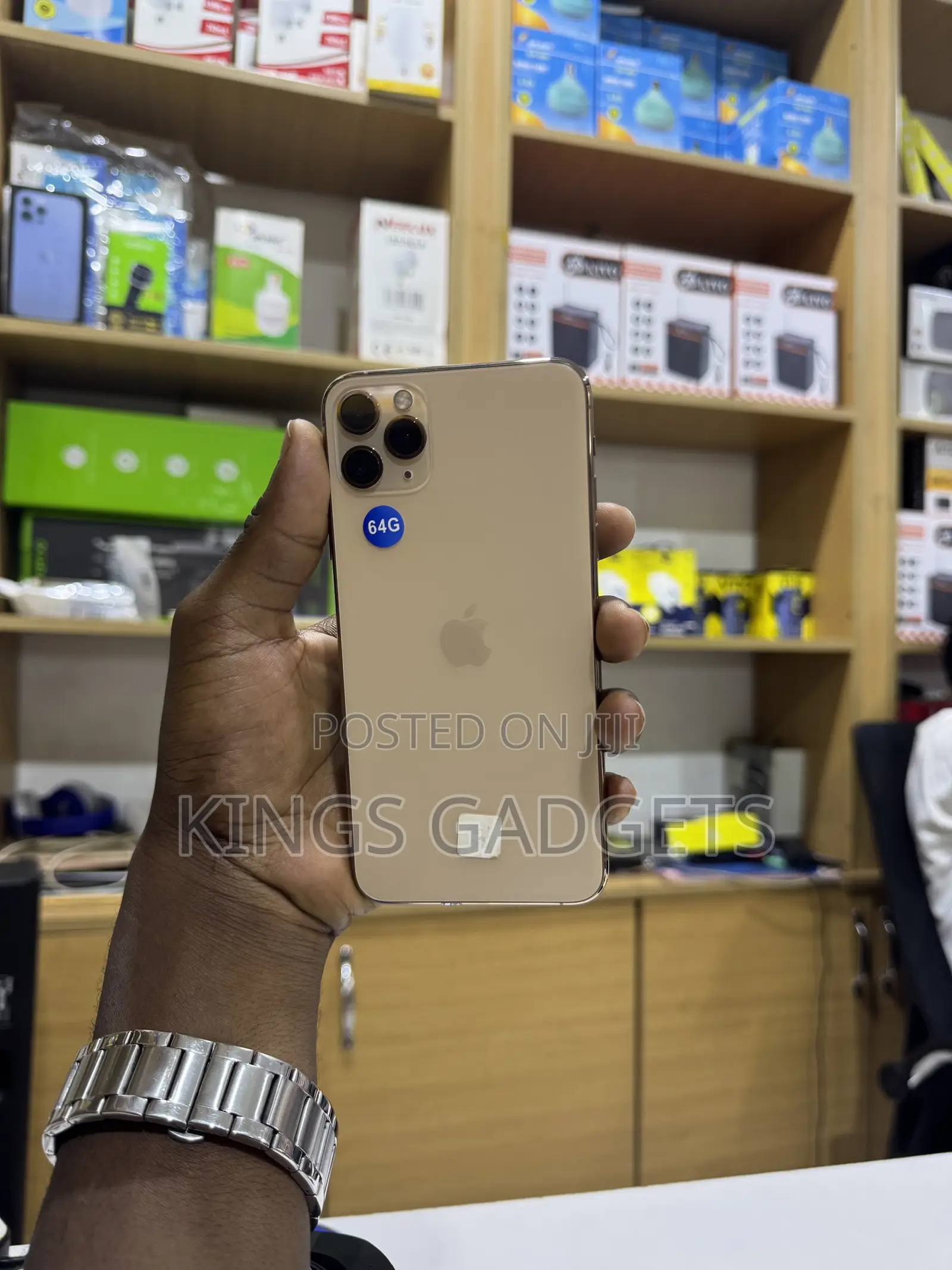 Apple iPhone 11 Pro Max 64 GB Gold