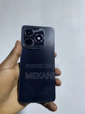 Tecno Spark 20 128 GB Black