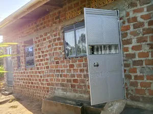 1bdrm Townhouse/Terrace in Bukananga Road, Mityana TC for sale