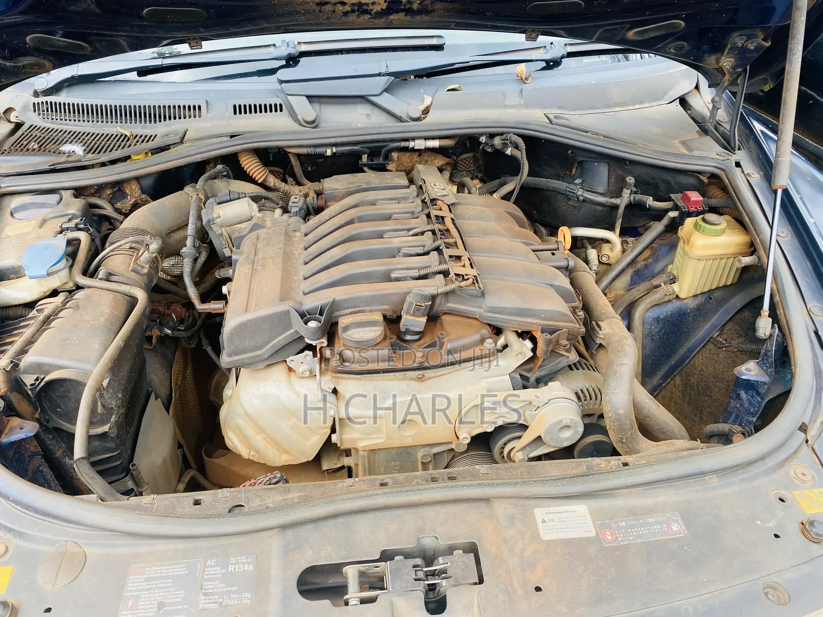 Volkswagen Touareg VR6 Lux 2011 Blue
