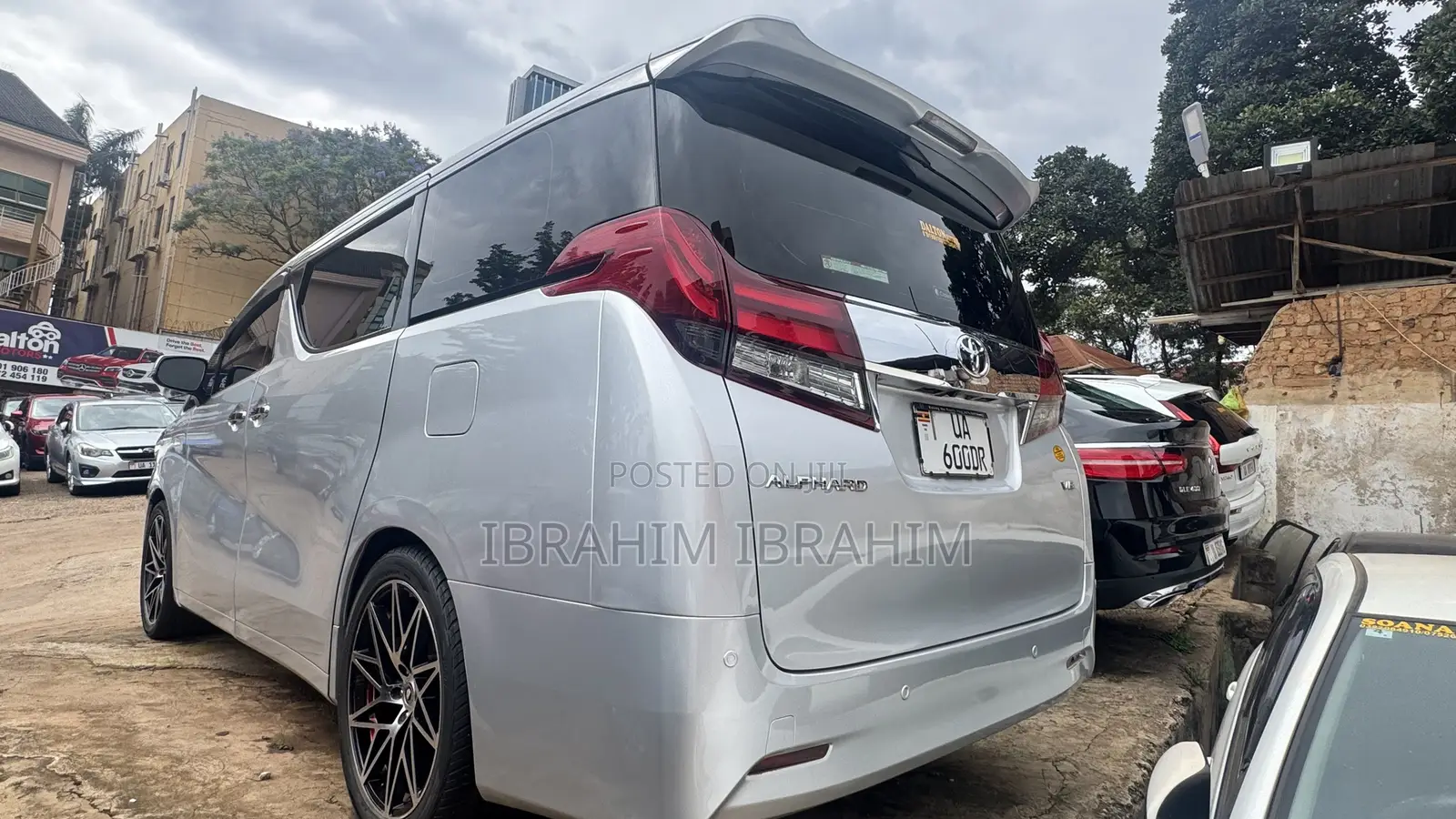 Toyota Alphard 2017 Silver