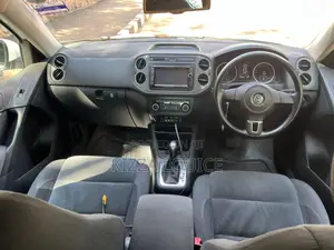 Volkswagen Tiguan 2012 White