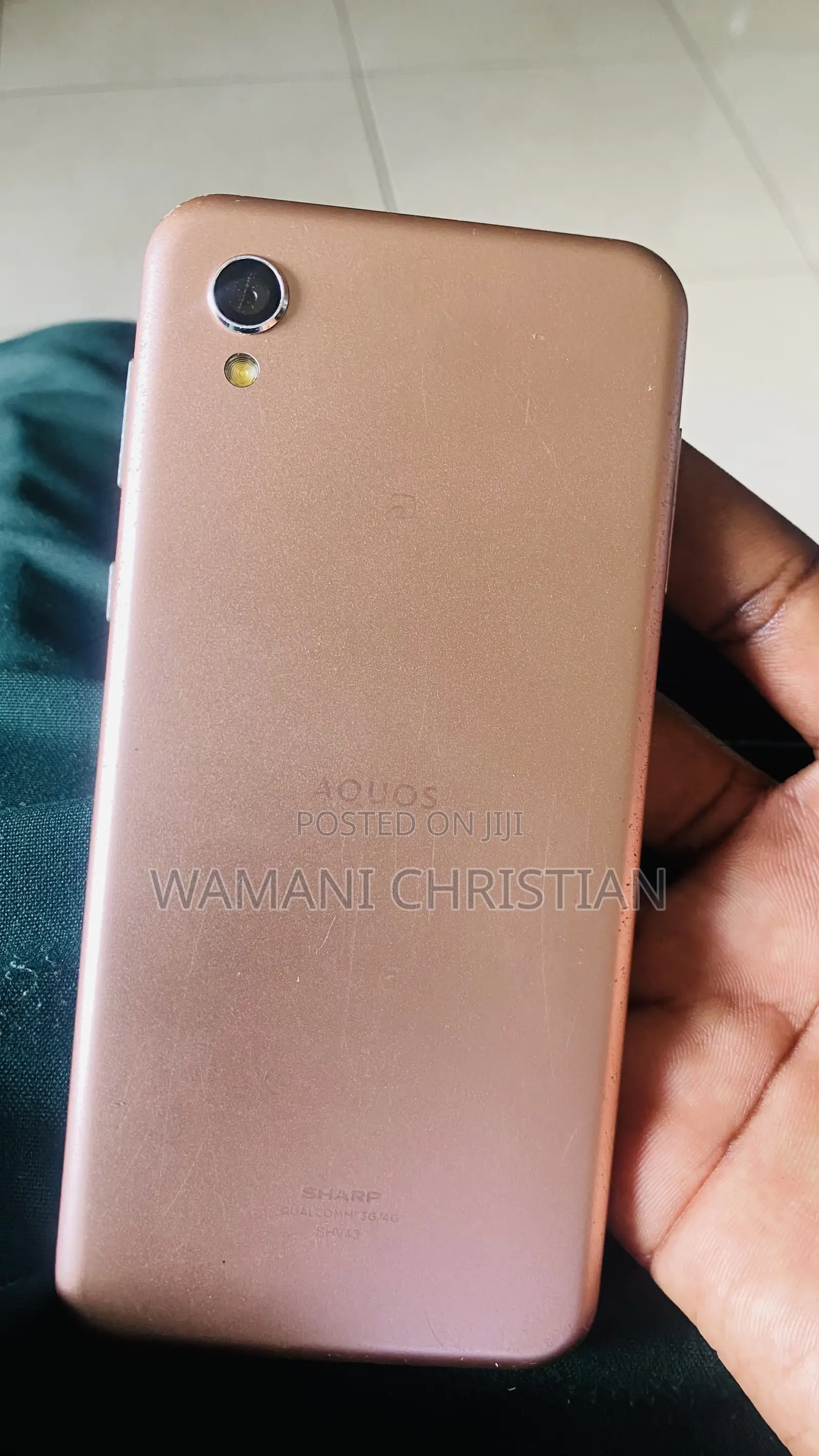 Sharp Aquos Sense 2 SHV43 32 GB Bronze
