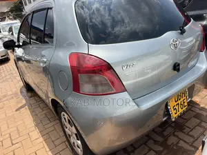 Toyota Vitz 1.3 AWD 5dr 2008 Silver