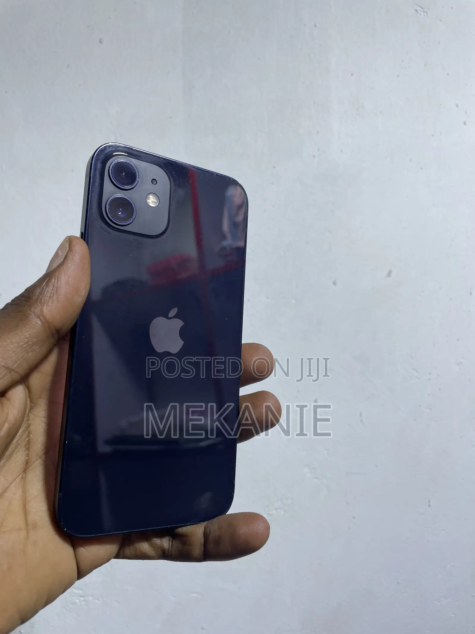 Apple iPhone 12 64 GB Black