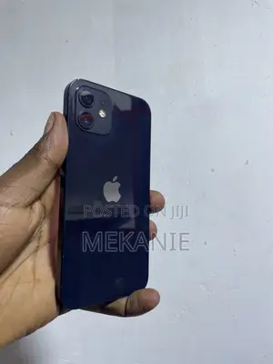 Apple iPhone 12 64 GB Black