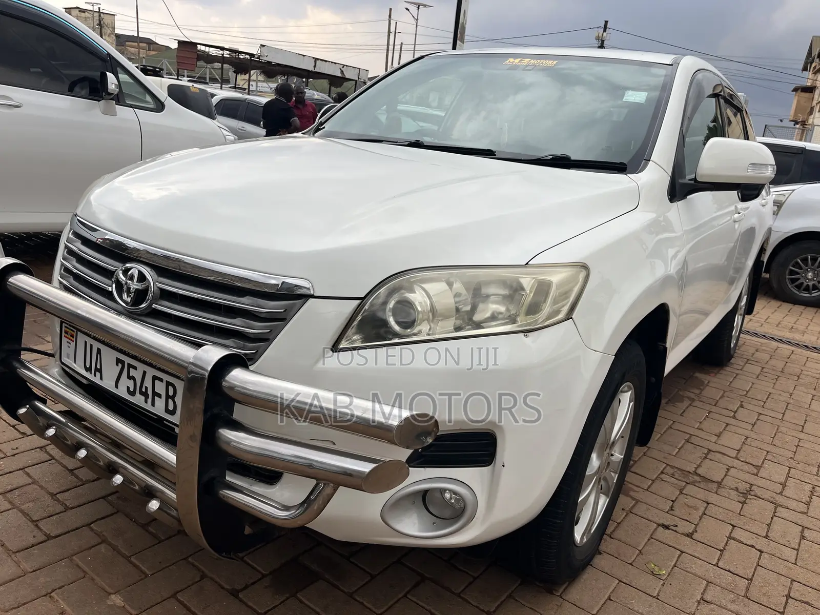 Toyota Vanguard 2009 White