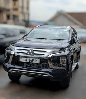 Mitsubishi Pajero Sport GLS 2020 Blue