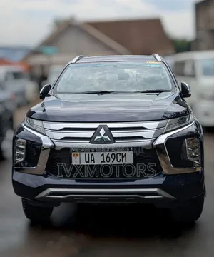 Mitsubishi Pajero Sport GLS 2020 Blue