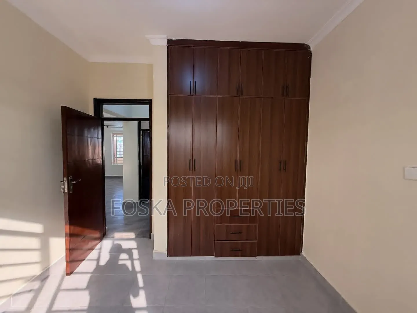 3bdrm Apartment in Nsambya, Central Division for rent