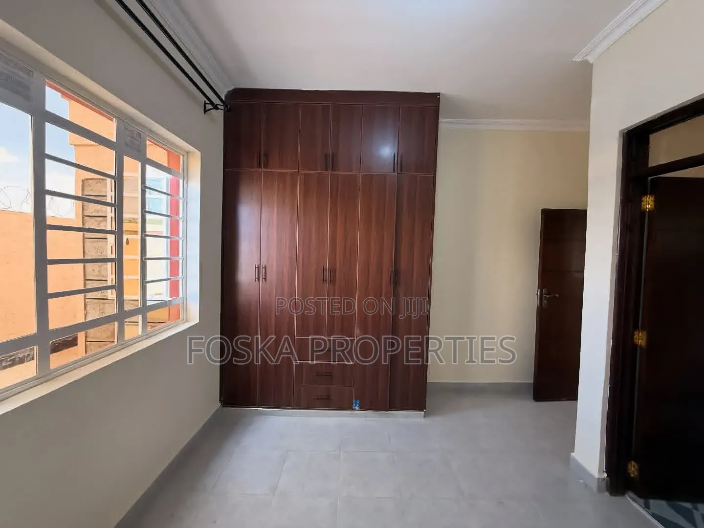 3bdrm Apartment in Nsambya, Central Division for rent