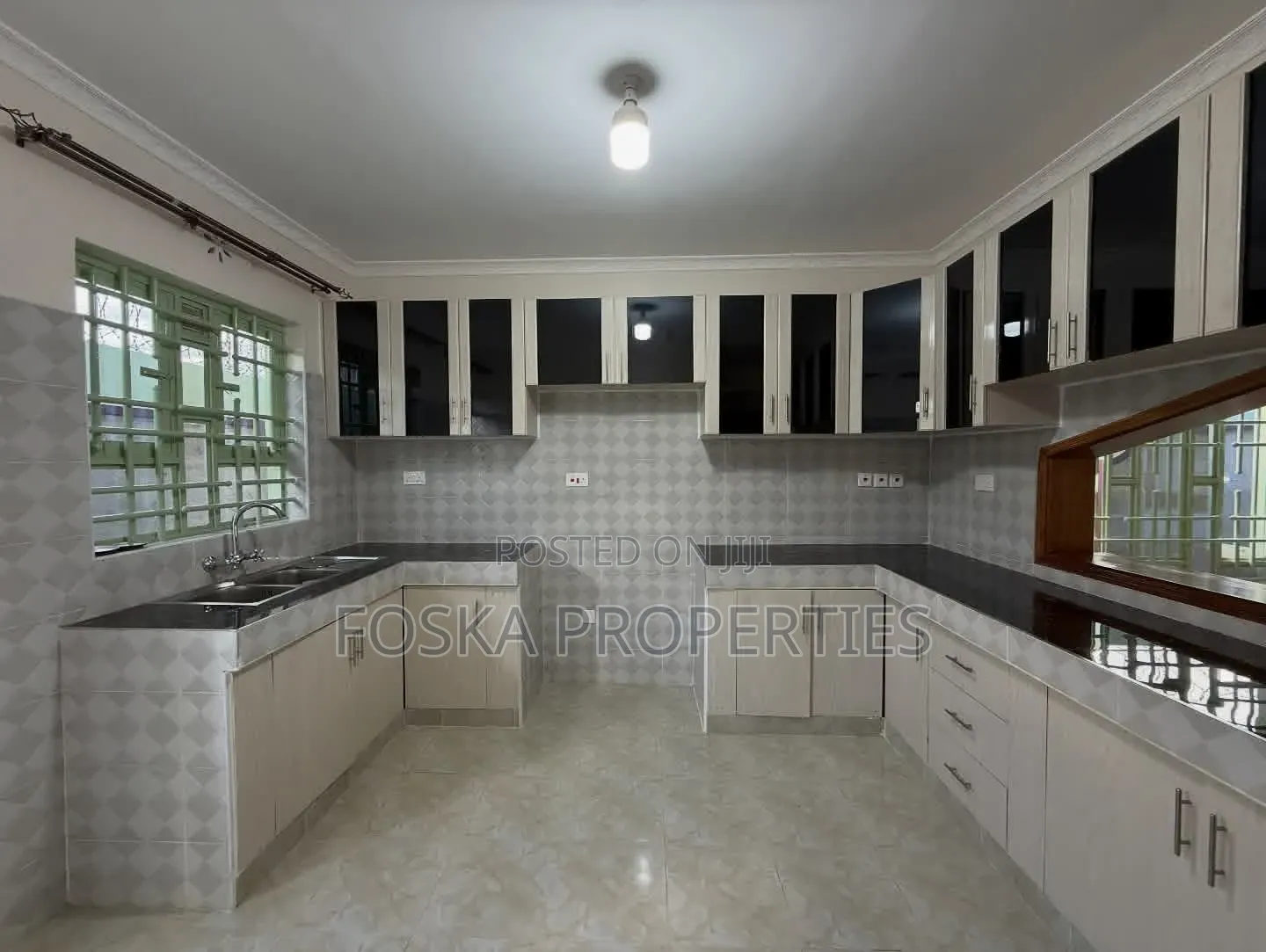 3bdrm Apartment in Nsambya, Central Division for rent