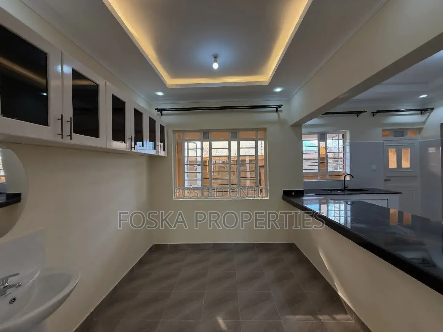 3bdrm Apartment in Nsambya, Central Division for rent