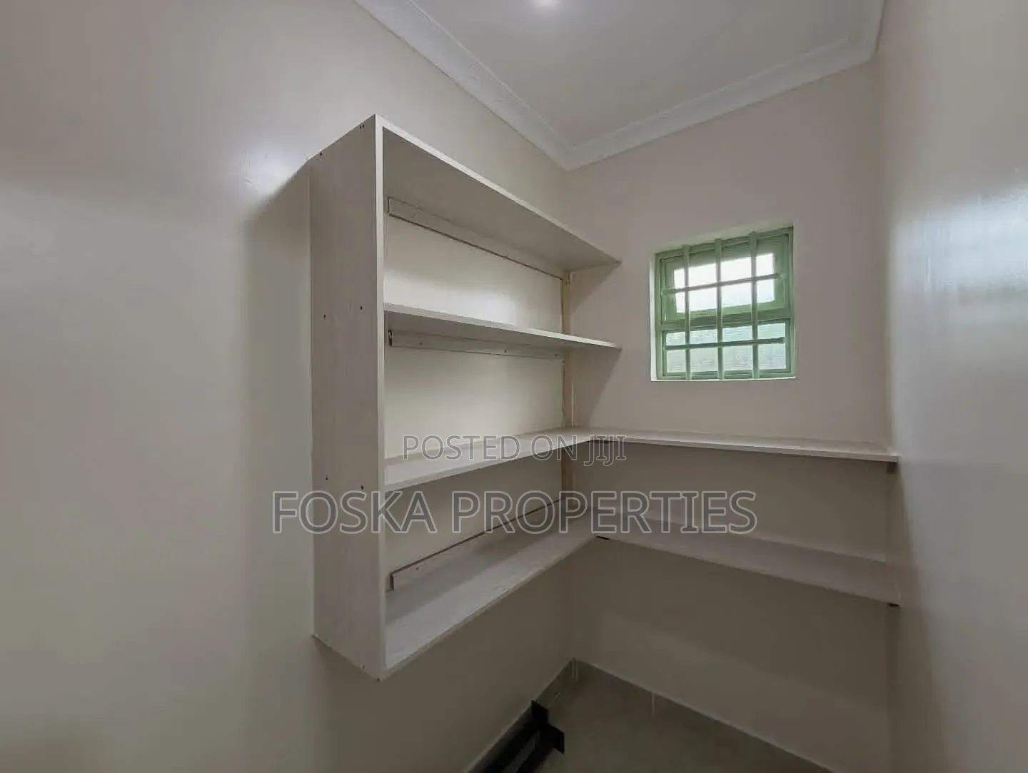 3bdrm Apartment in Nsambya, Central Division for rent