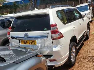 Toyota Land Cruiser Prado 2016 White