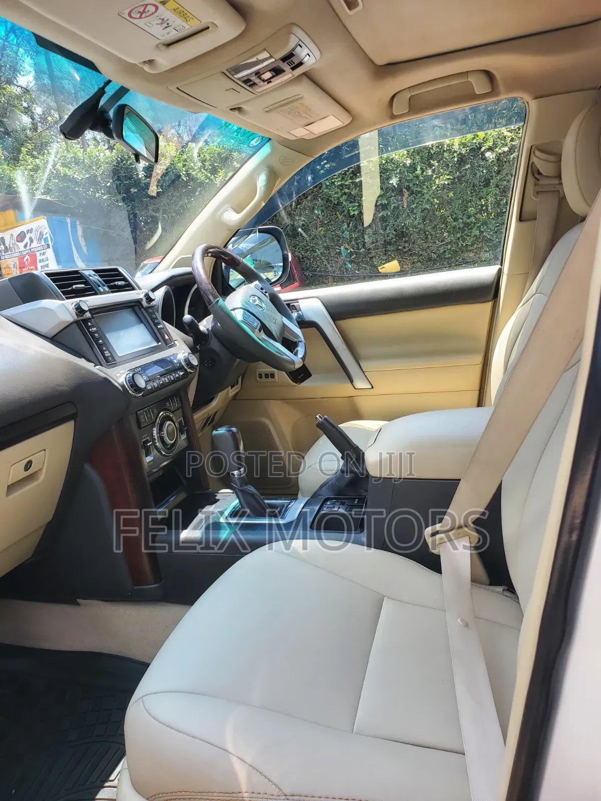 Toyota Land Cruiser Prado 2016 White