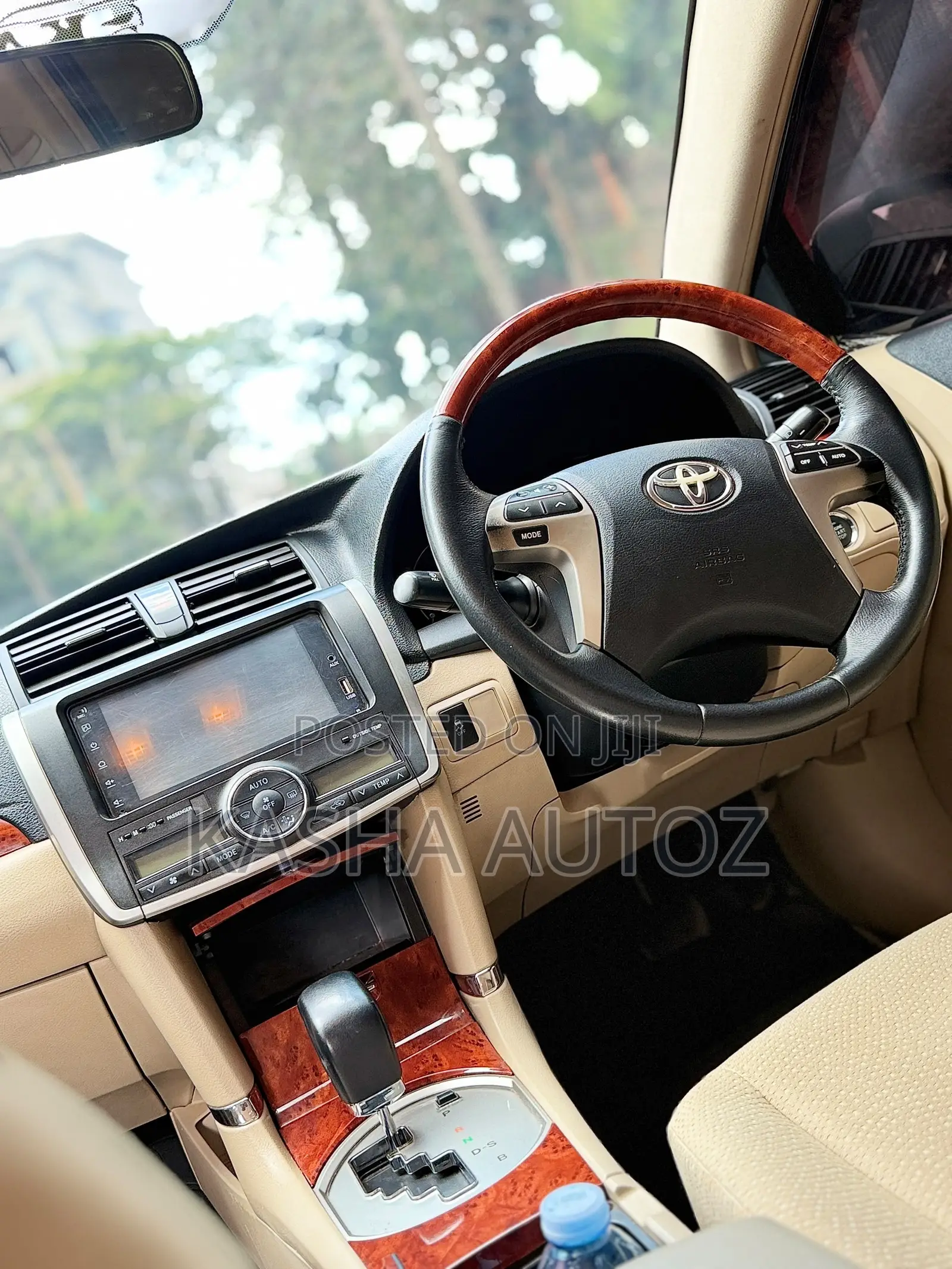 Toyota Premio 2015 Maroon