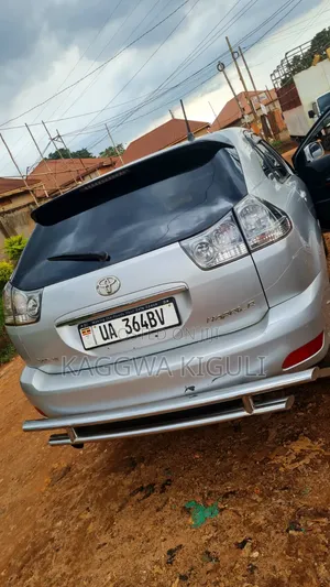 Toyota Harrier 2009 Silver