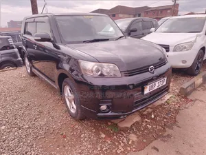 Toyota Corolla Rumion Hatchback 1.5 FWD 2009 Black