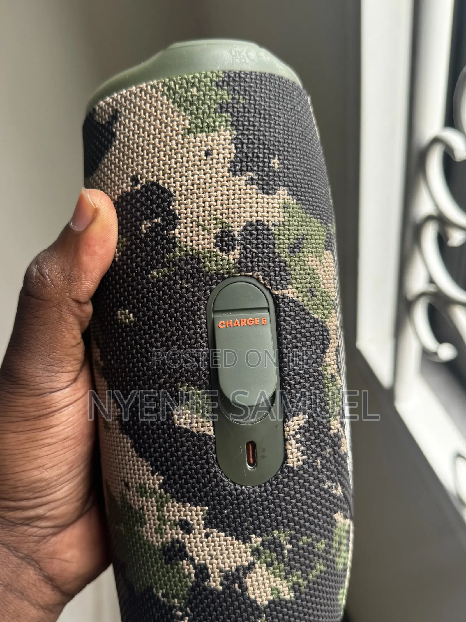 JBL Charge 5