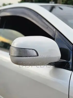 Toyota Harrier 2.4 2011 White