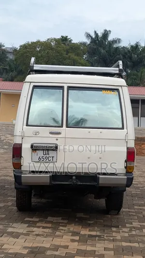 Toyota Land Cruiser 76 Series 2012 White