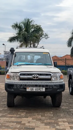 Toyota Land Cruiser 76 Series 2012 White