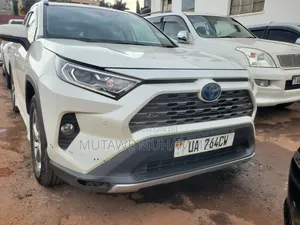 Toyota RAV4 2020 White