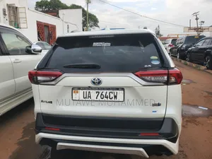 Toyota RAV4 2020 White