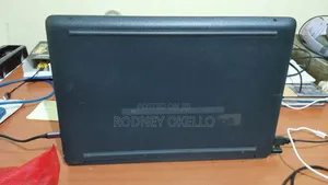 Laptop HP 250 G8 16GB Intel Core i5 HDD+SSD 500GB