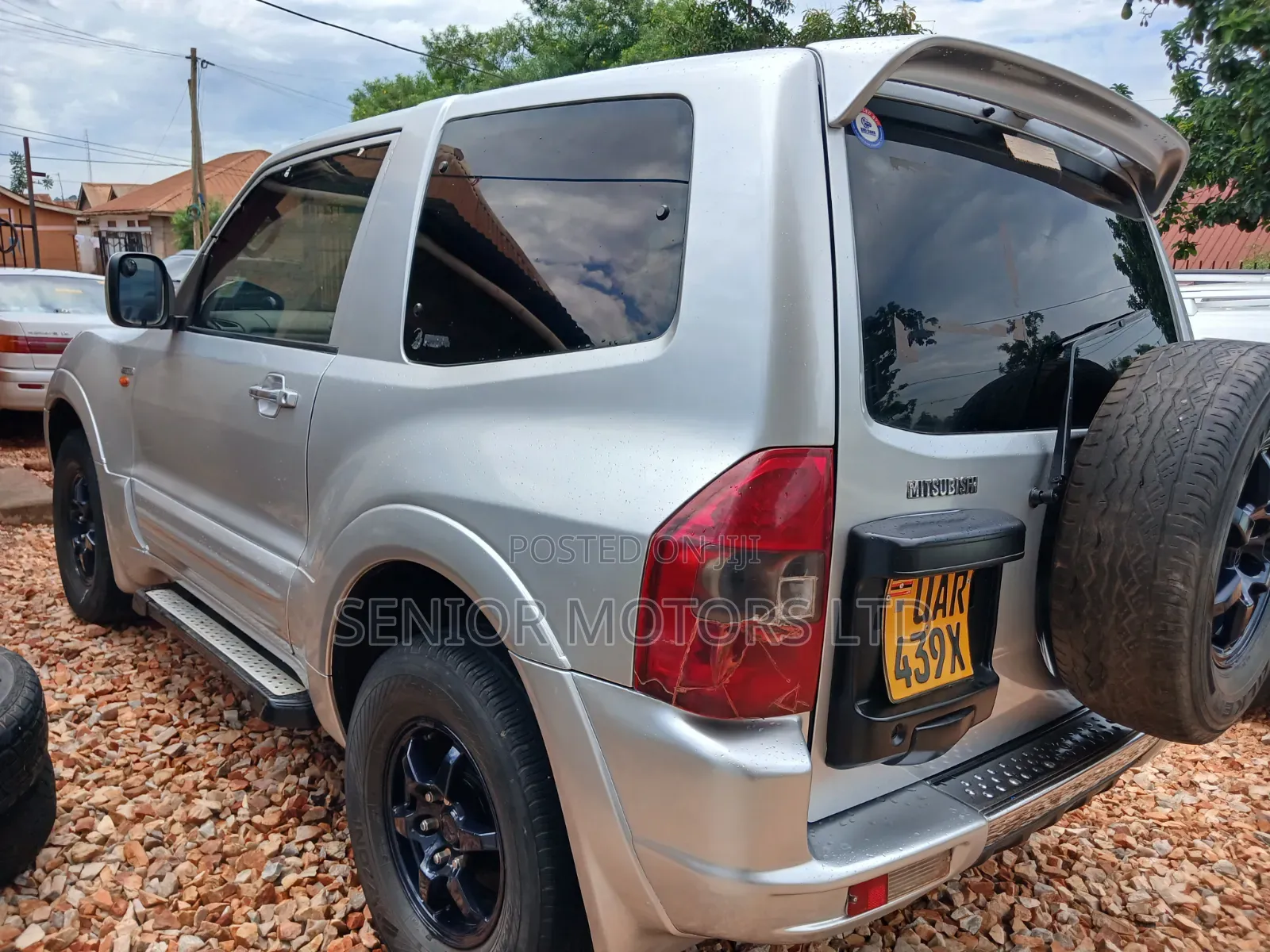 Mitsubishi Pajero 2004 Silver