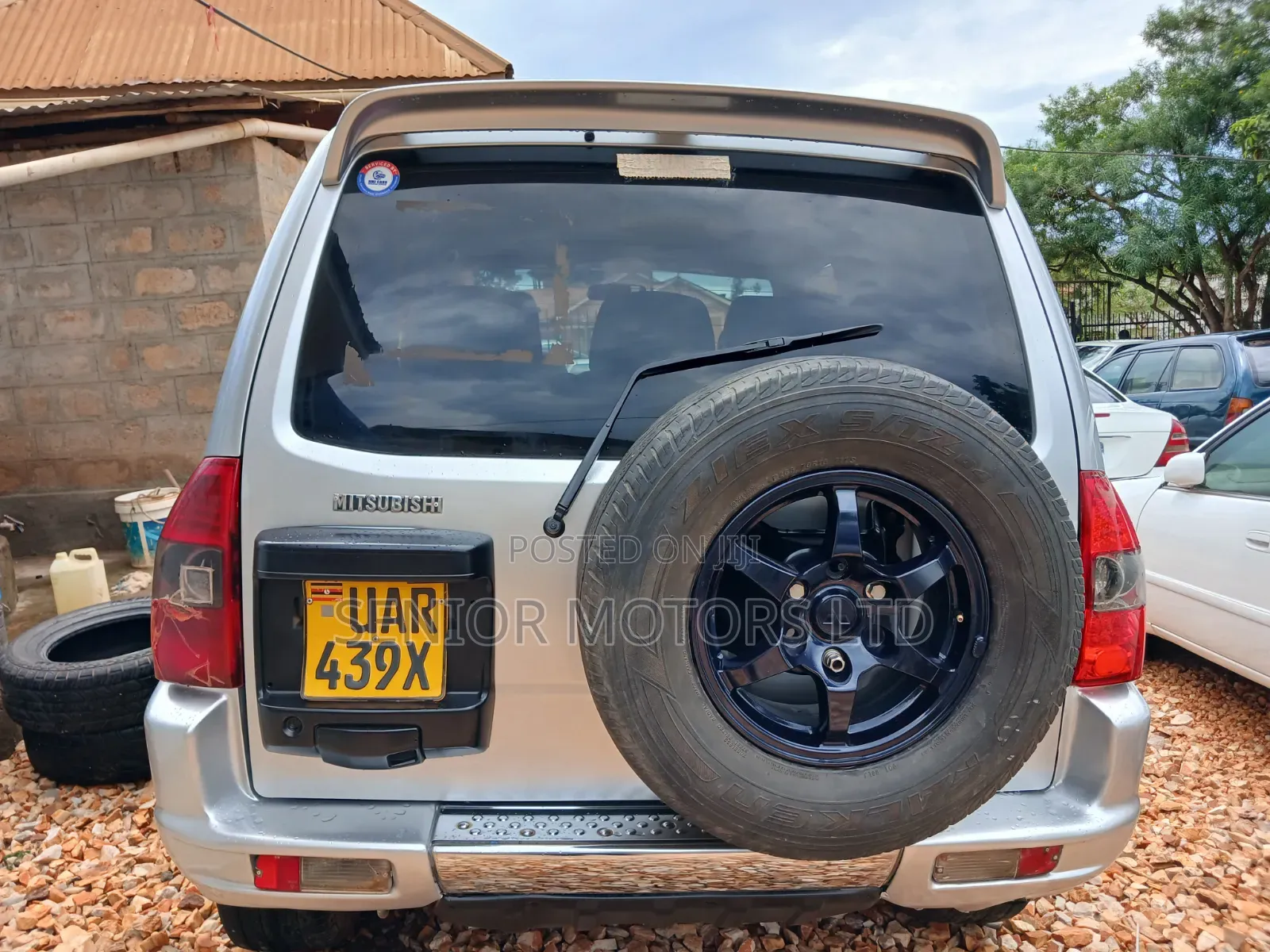 Mitsubishi Pajero 2004 Silver