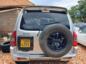 Mitsubishi Pajero 2004 Silver