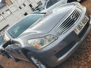 Nissan Skyline 2008 Gray