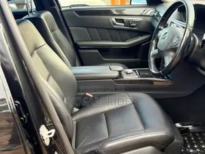 Mercedes-Benz E300 2010 Black