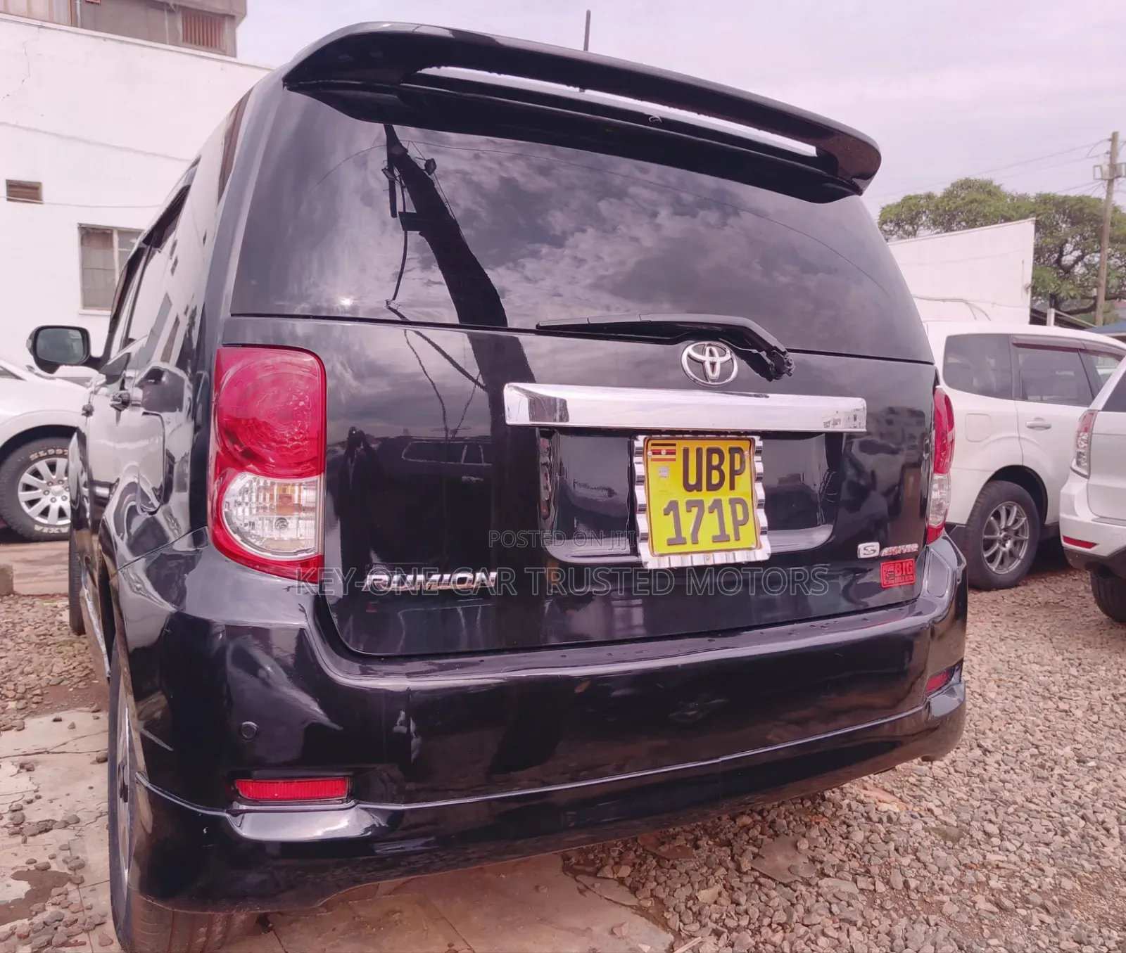Toyota Corolla Rumion Hatchback 1.5 FWD 2009 Black