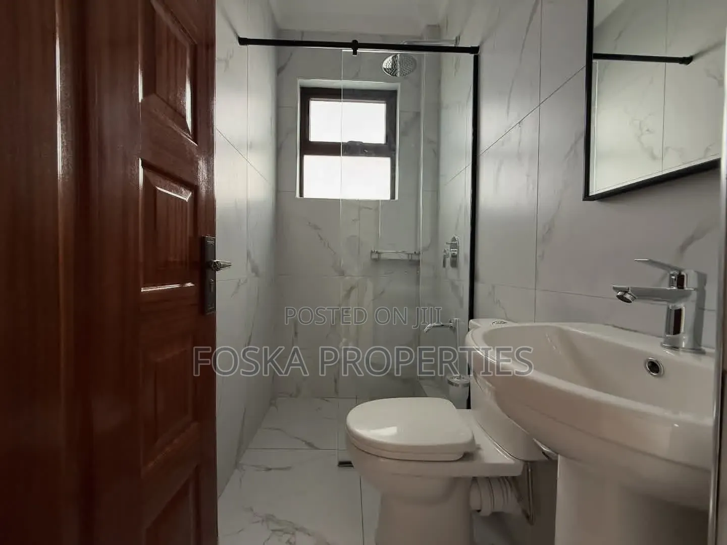 3bdrm Apartment in Mbuya Estate, Central Division for rent