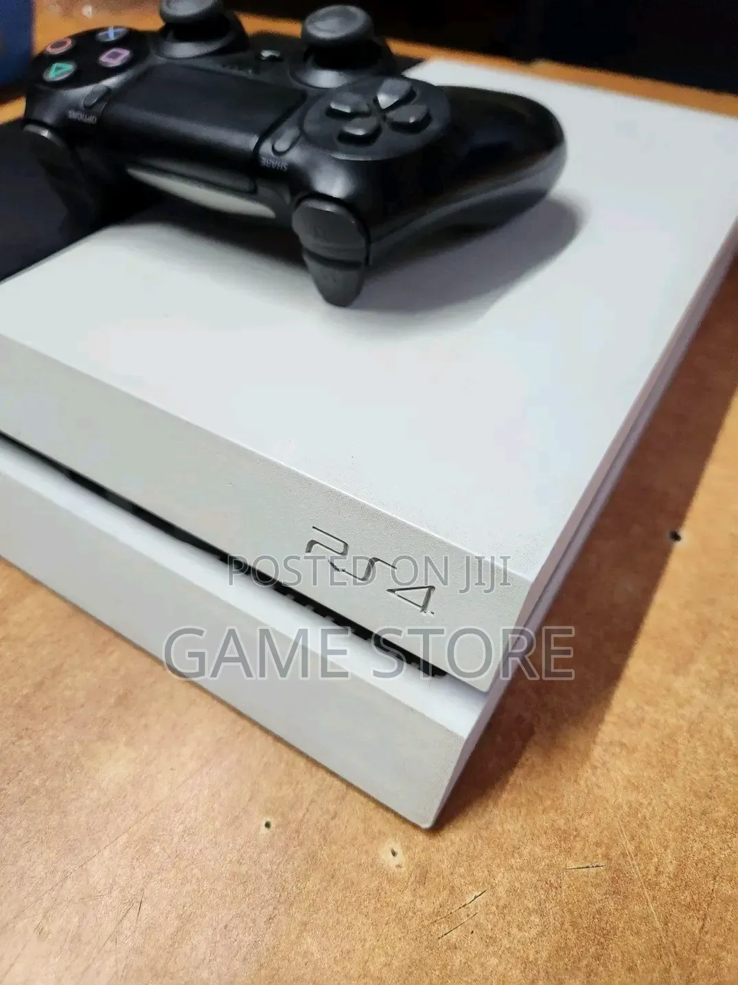 PS4 Standard Original - Your Rental Has Entered Champions League!