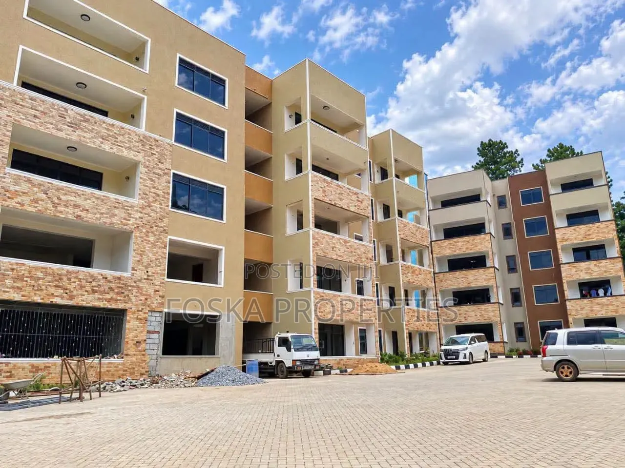 3bdrm Apartment in Mbuya Estate, Central Division for rent