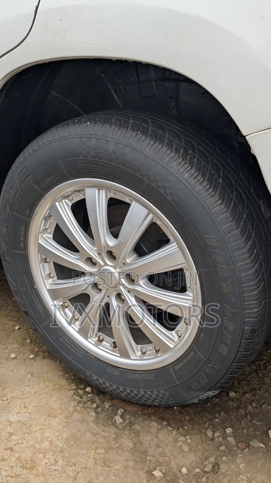 Toyota Vanguard 2008 White