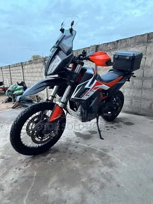 KTM 2022 Orange