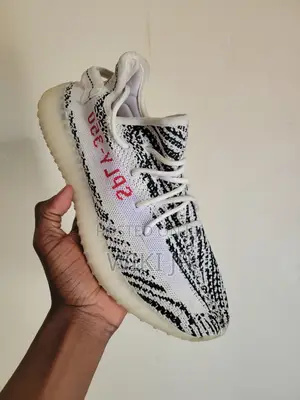 Yeezy Shoes