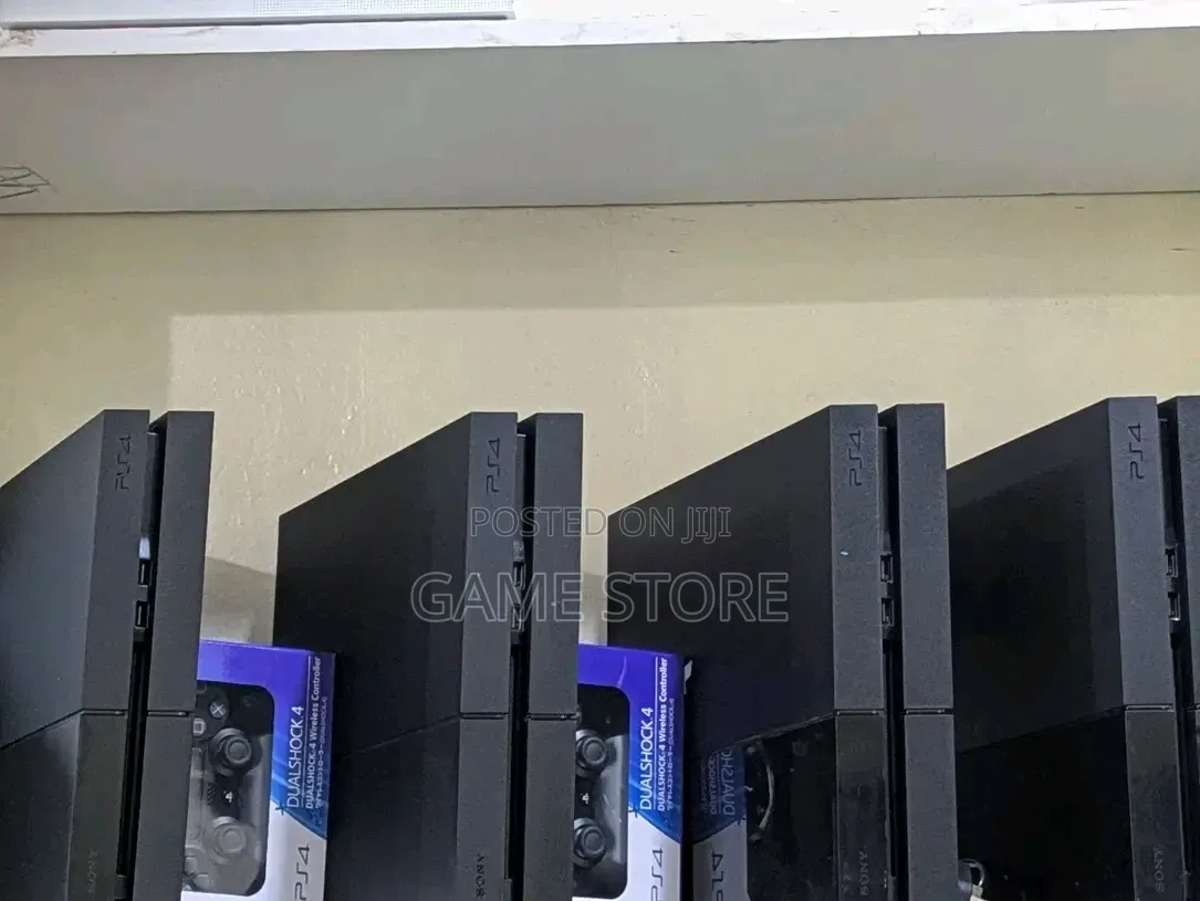 PS4 Standard Original - Buy This, Then Blame the Referee Properly!