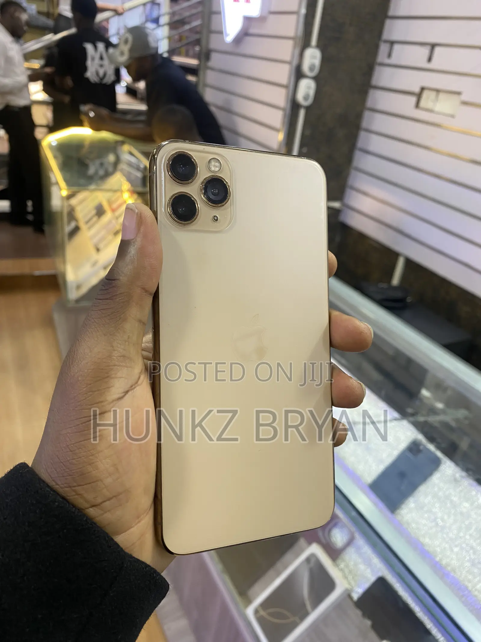 Apple iPhone 11 Pro Max 64 GB Gold