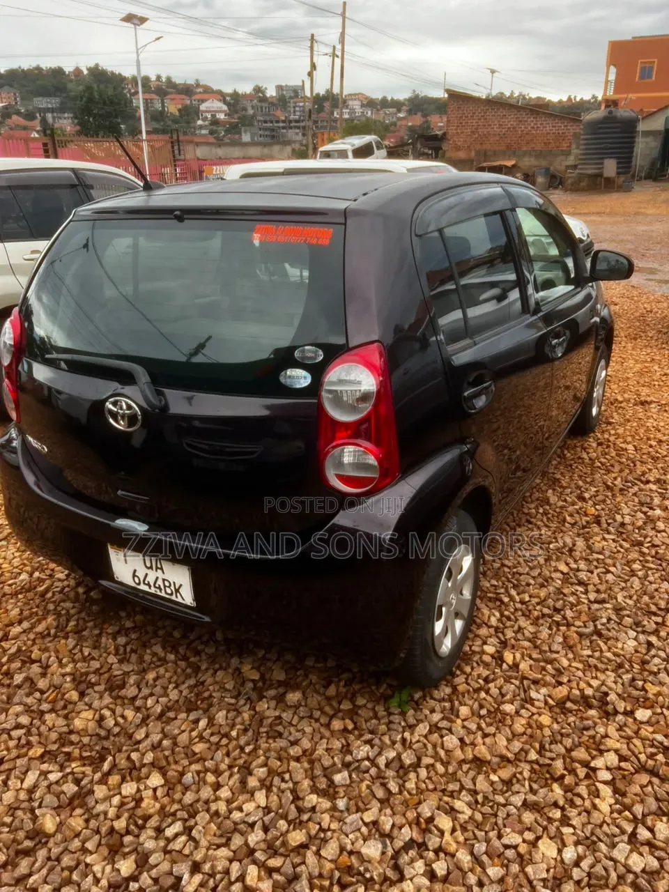 Toyota Passo 1.0 AWD 2015 Maroon