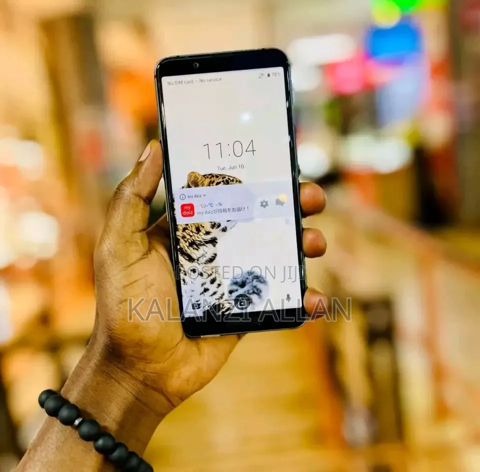Sharp Aquos Sense 3 SHV45 64 GB Gold