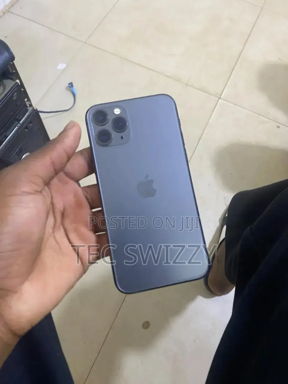 Apple iPhone 11 Pro 64 GB Gray