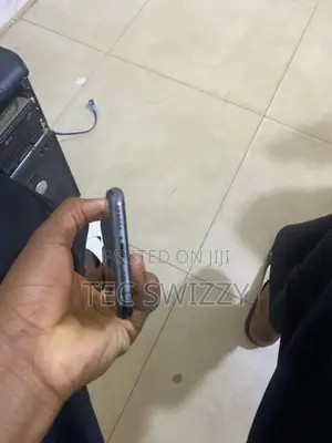 Apple iPhone 11 Pro 64 GB Gray